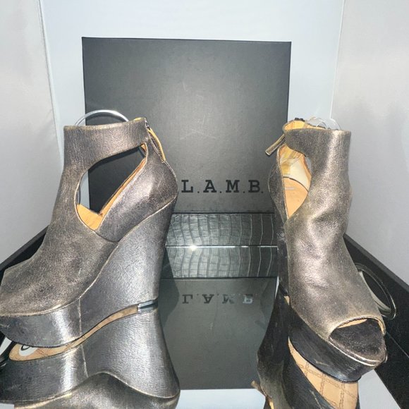 L.A.M.B. BENJAMIN DISTRESSED WEDGE OPEN-TOE BOOTIES (VINTAGE) - Picture 1 of 9